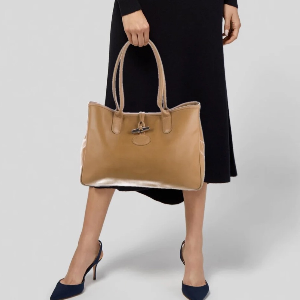 LONGCHAMP
Leather Roseau Tote bag